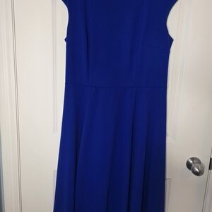Elegant Blue Midi Dress
